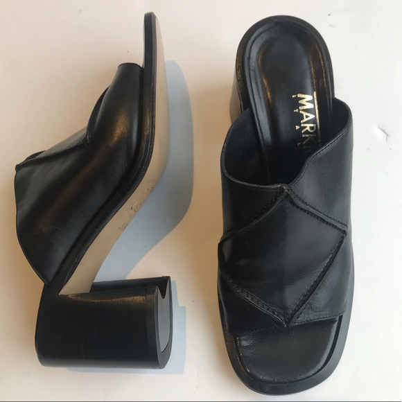 Markio Italy, leather sandals; size 8. - Picture 3 of 8